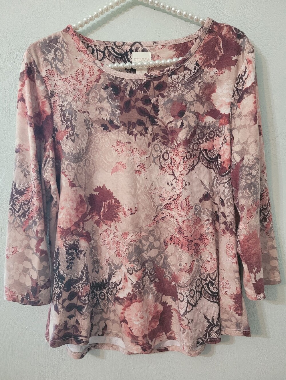 Chico's Unique Y2K Petite Medium Top!